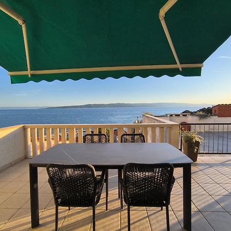 Apartments Julija Brela Εξωτερικό φωτογραφία