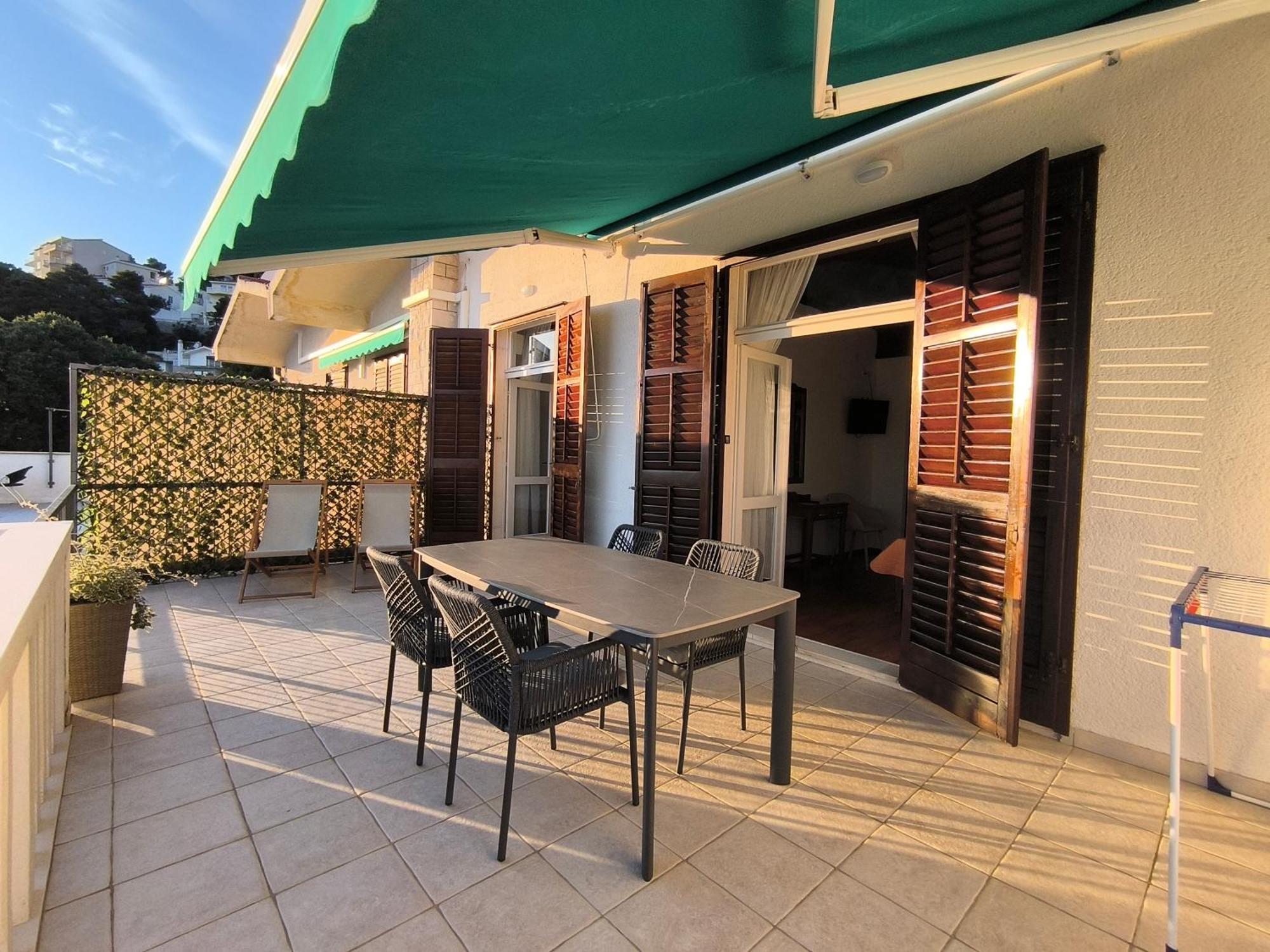 Apartments Julija Brela Εξωτερικό φωτογραφία