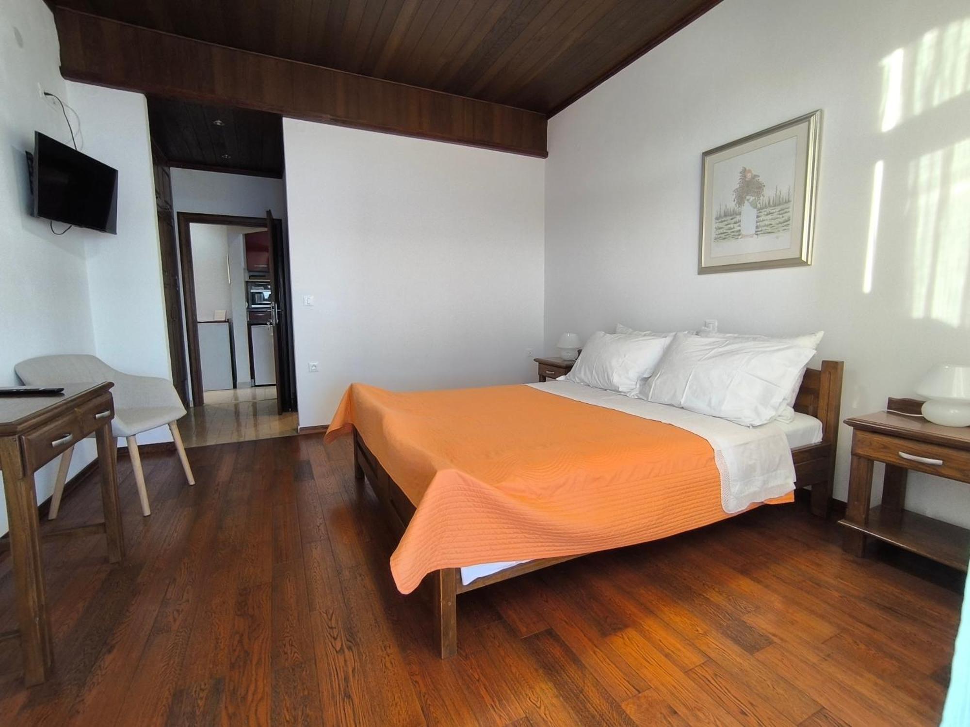 Apartments Julija Brela Εξωτερικό φωτογραφία
